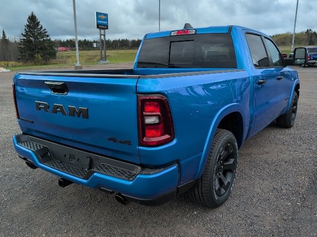 New 2026 RAM 1500 4x4 Crew Cab image 2