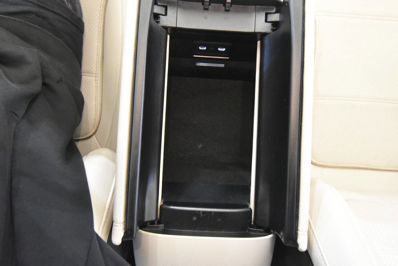 Used 2023 Mercedes-Benz C 300 4MATIC Sedan image 26
