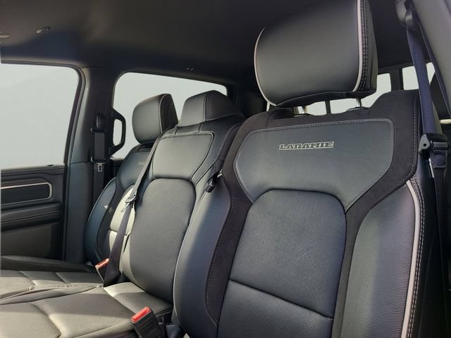 Used 2025 RAM 1500 Laramie AWD/4WD image 20