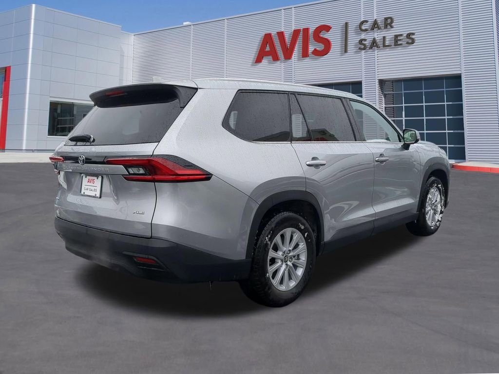 Used 2025 Toyota Grand Highlander AWD image 6