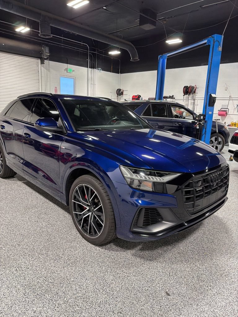Used 2021 Audi Q8 Prestige w/ Prestige Package AWD/4WD image 3