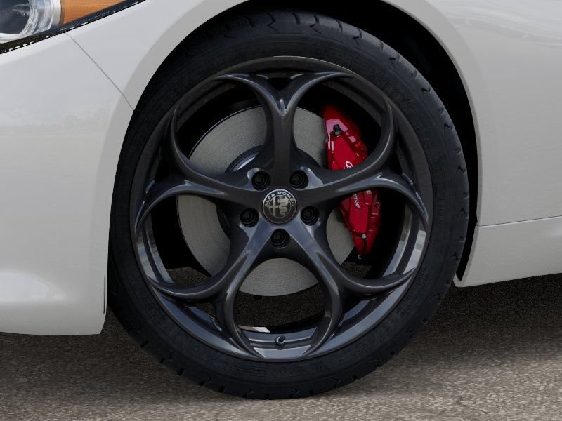 New 2025 Alfa Romeo Giulia w/ Driving Assist Package RWD image 9