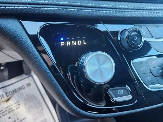 New 2026 Chrysler Pacifica Select FWD image 25
