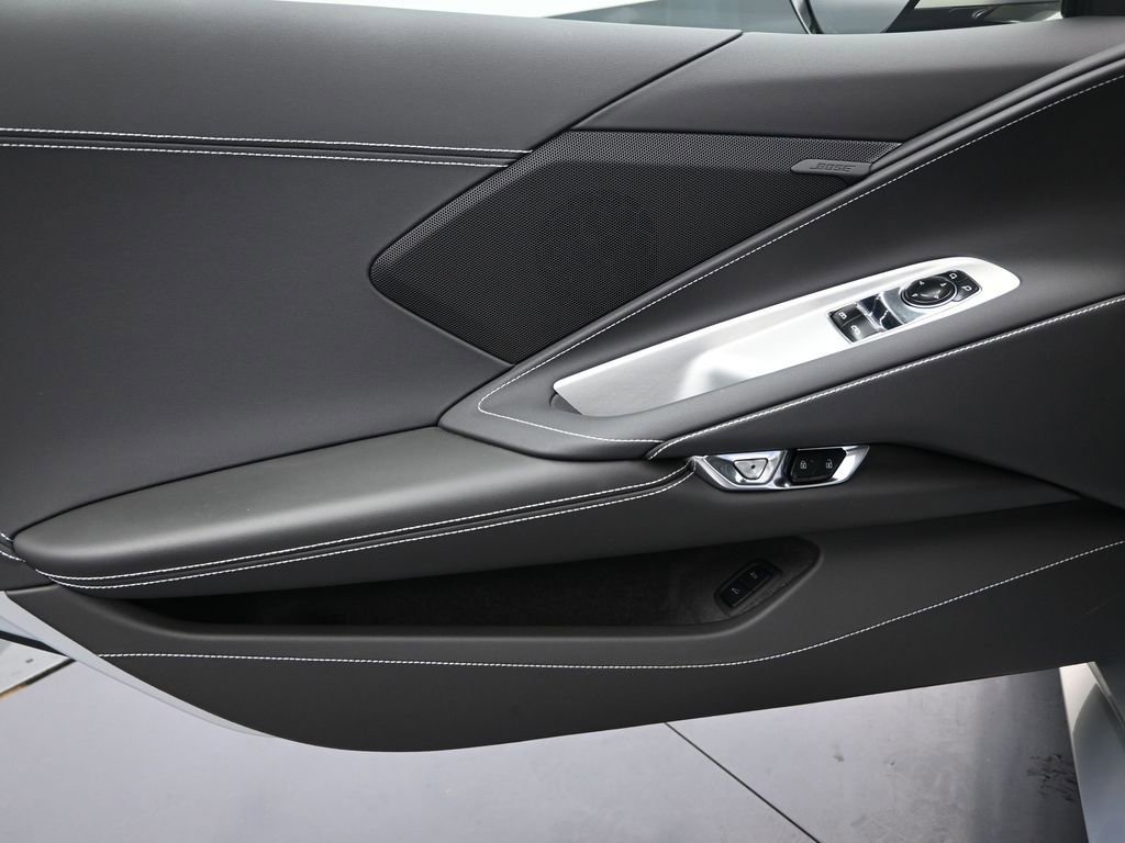 Used 2024 Chevrolet Corvette Stingray Coupe w/ 1LT RWD image 11