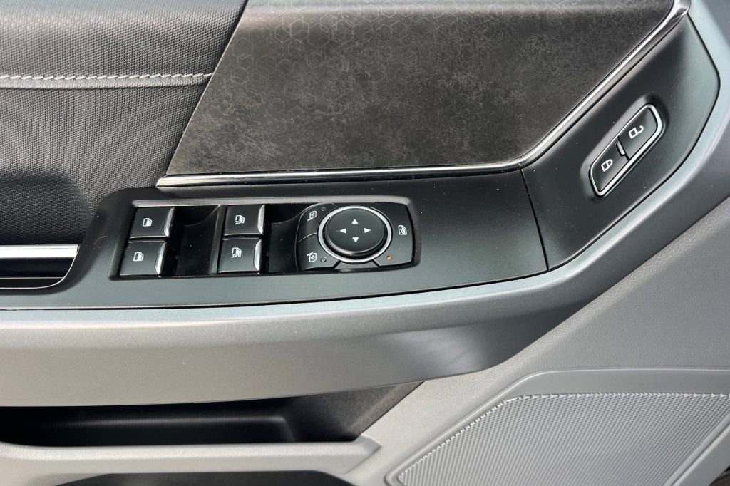 Used 2024 Ford F150 XLT w/ Mobile Office Package image 8