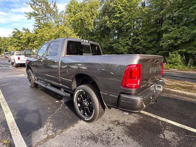New 2026 RAM 2500 Laramie AWD/4WD image 4