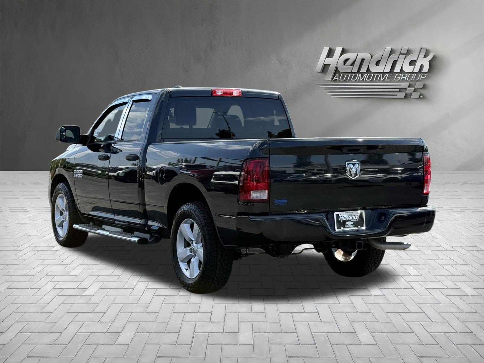 Used 2015 RAM 1500 Express RWD image 8