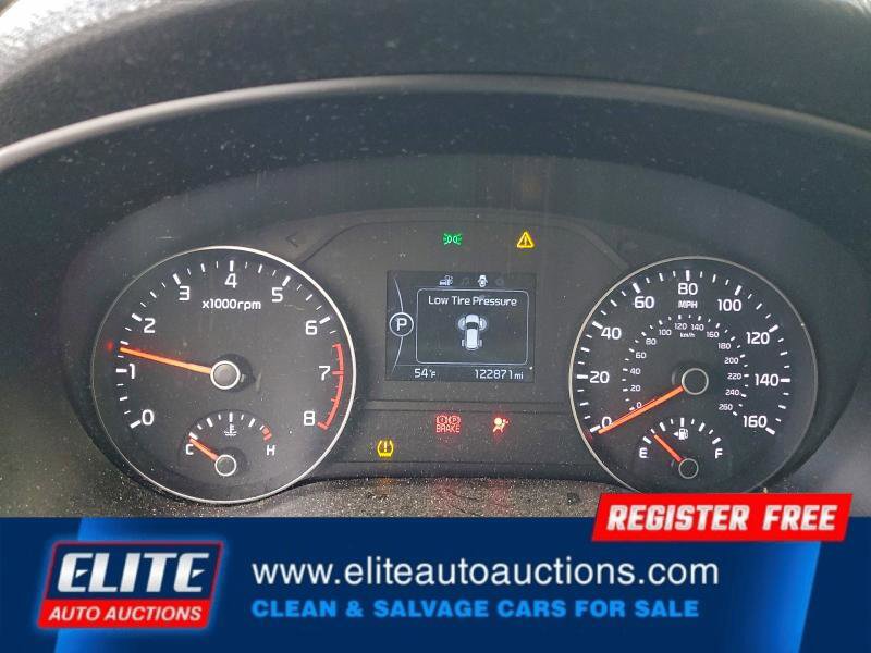 Used 2017 Kia Sportage LX image 17
