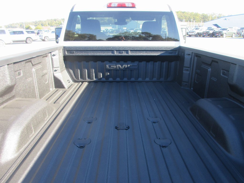 New 2026 GMC Sierra 2500 SLE image 7