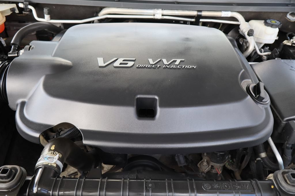 Used 2018 Chevrolet Colorado Z71 AWD/4WD image 30