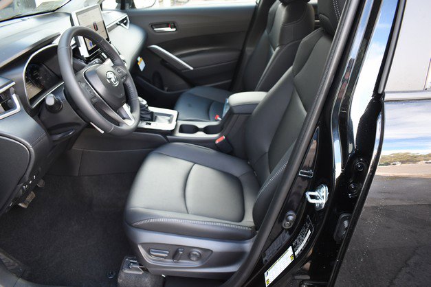 New 2026 Toyota Corolla Cross XLE image 7