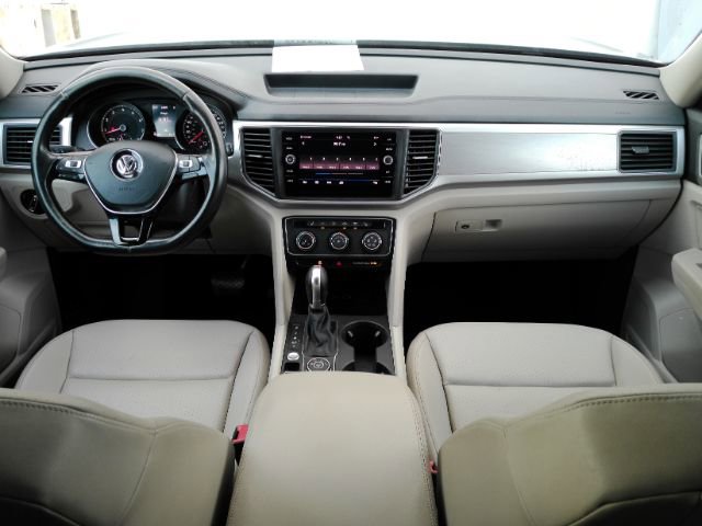 Used 2018 Volkswagen Atlas SE image 3