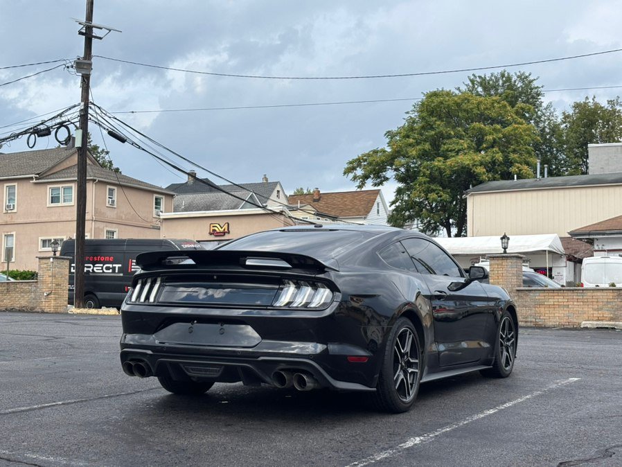 Used 2019 Ford Mustang GT w/ Equipment Group 301A RWD image 4
