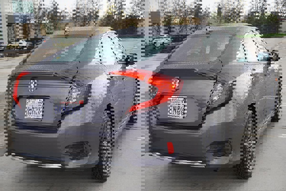 Used 2019 Honda Civic EX-L image 9