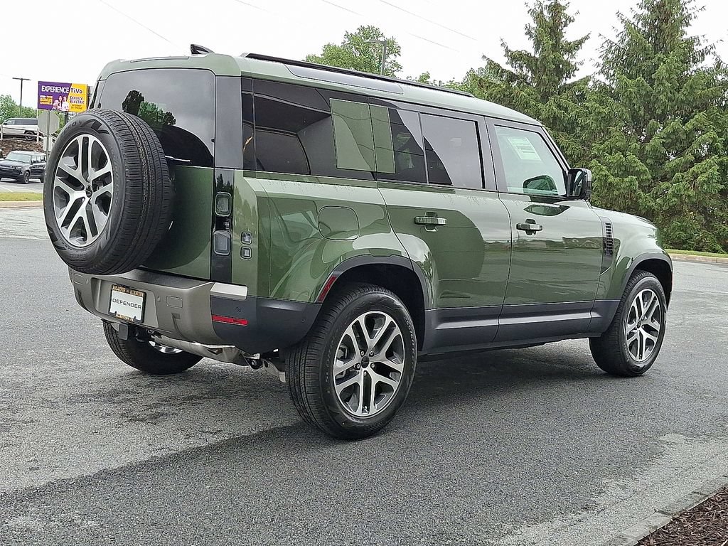 New 2026 Land Rover Defender 110 S AWD/4WD image 3
