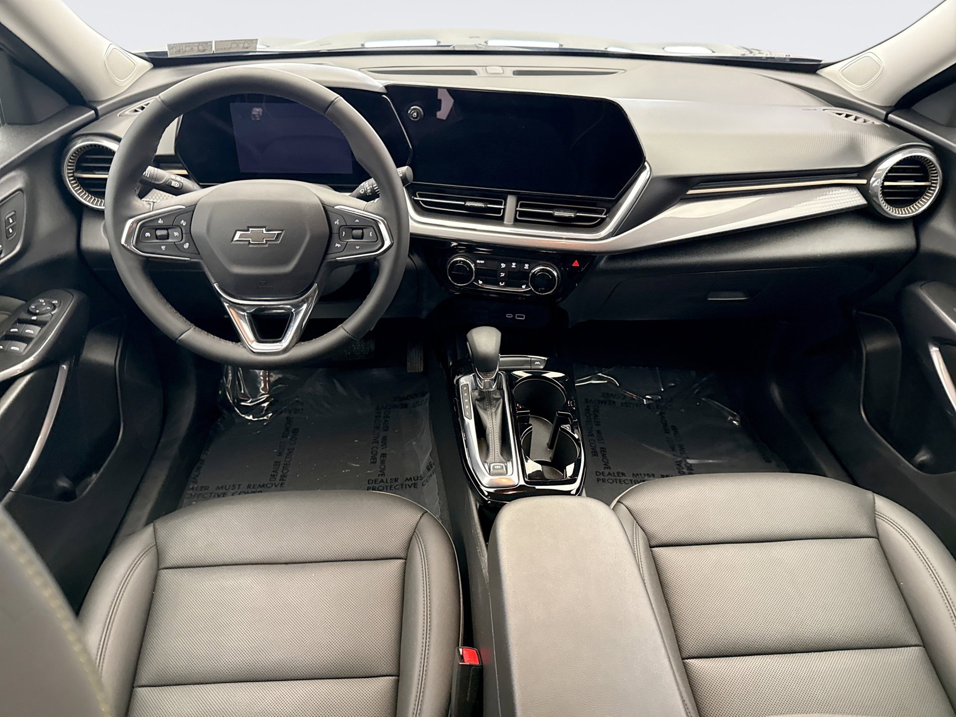 Used 2025 Chevrolet Trax ACTIV w/ Driver Confidence Package image 14