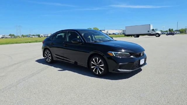 Used 2024 Honda Civic EX-L image 9