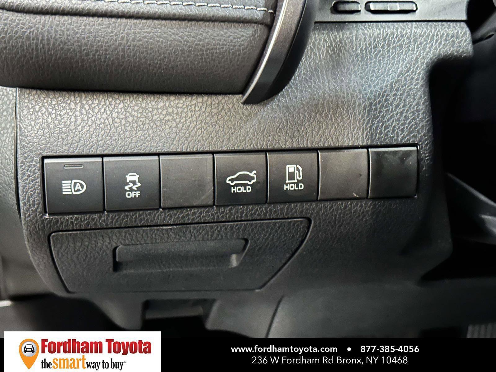 Certified 2023 Toyota Camry SE AWD/4WD image 18