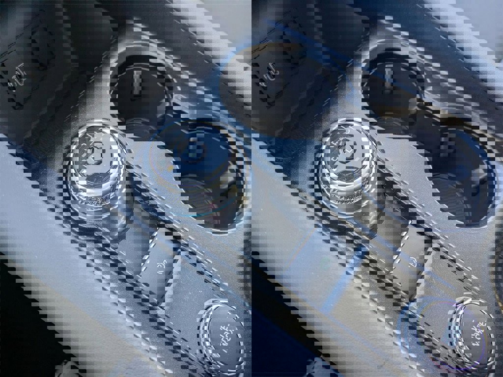 New 2026 Ford Explorer Active image 12