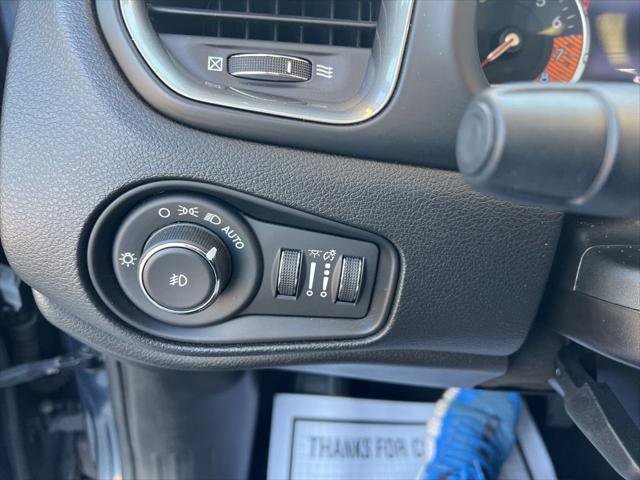 Certified 2020 Jeep Renegade Limited image 47