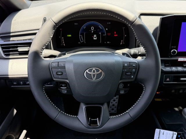 New 2026 Toyota Camry SE w/ Convenience Package FWD image 13
