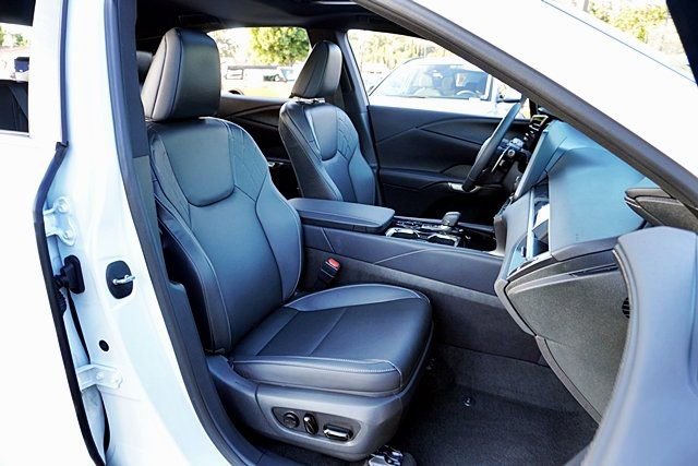 Used 2024 Lexus RX 350 FWD w/ Technology Package image 12