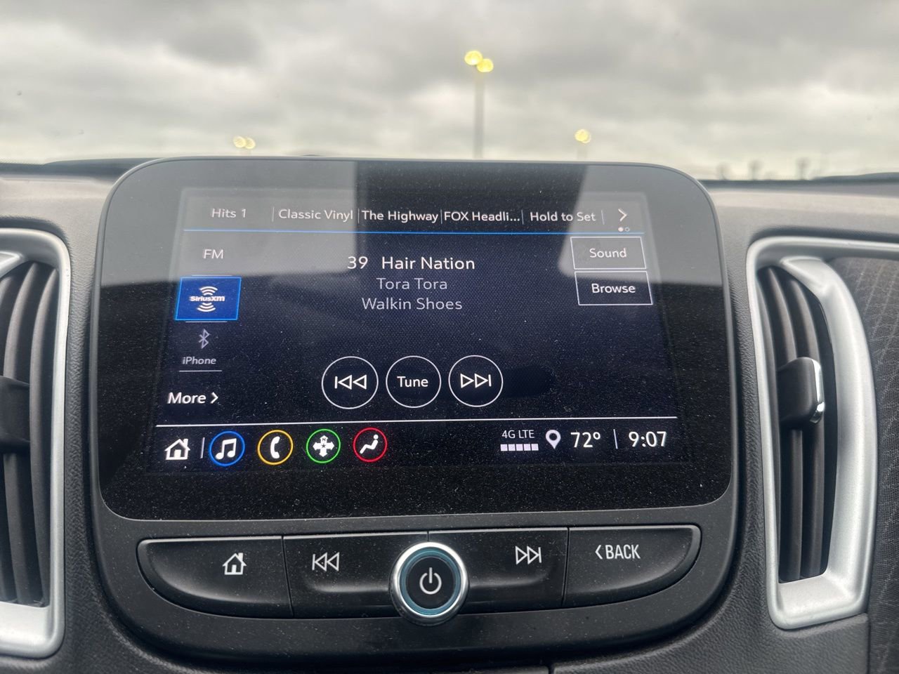 Used 2024 Chevrolet Malibu LT image 41