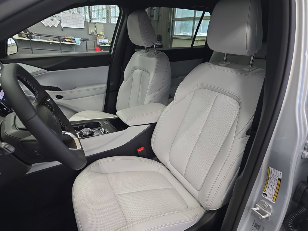 New 2026 Jeep Cherokee Limited AWD/4WD image 15