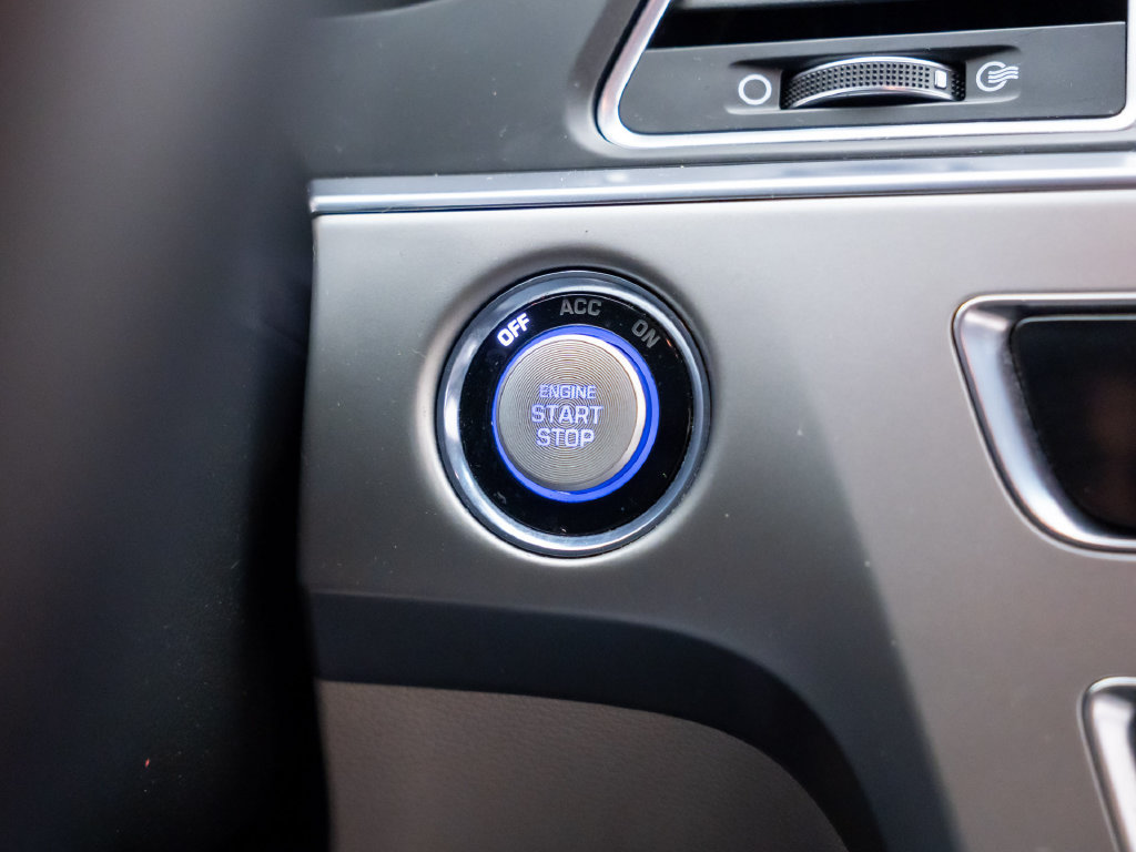 Used 2015 Hyundai Sonata Sport w/ Option Group 03 FWD image 21