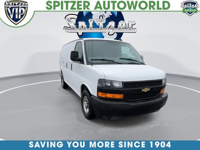 Used 2020 Chevrolet Express 2500 image 3