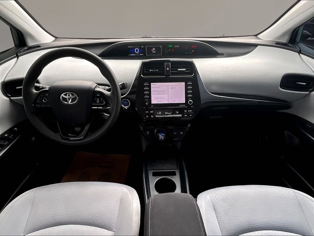 Used 2021 Toyota Prius LE AWD/4WD image 7