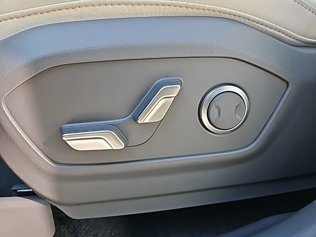 New 2026 Hyundai Santa Fe SEL image 13