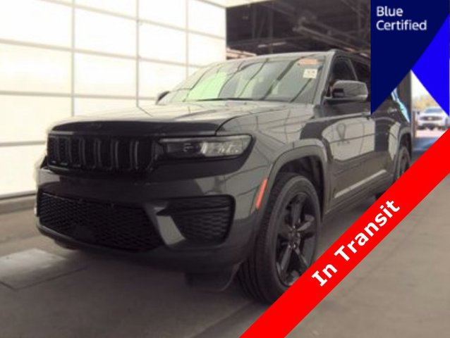 Used 2023 Jeep Grand Cherokee Altitude