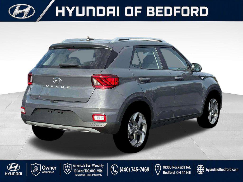 New 2026 Hyundai Venue SEL FWD image 11
