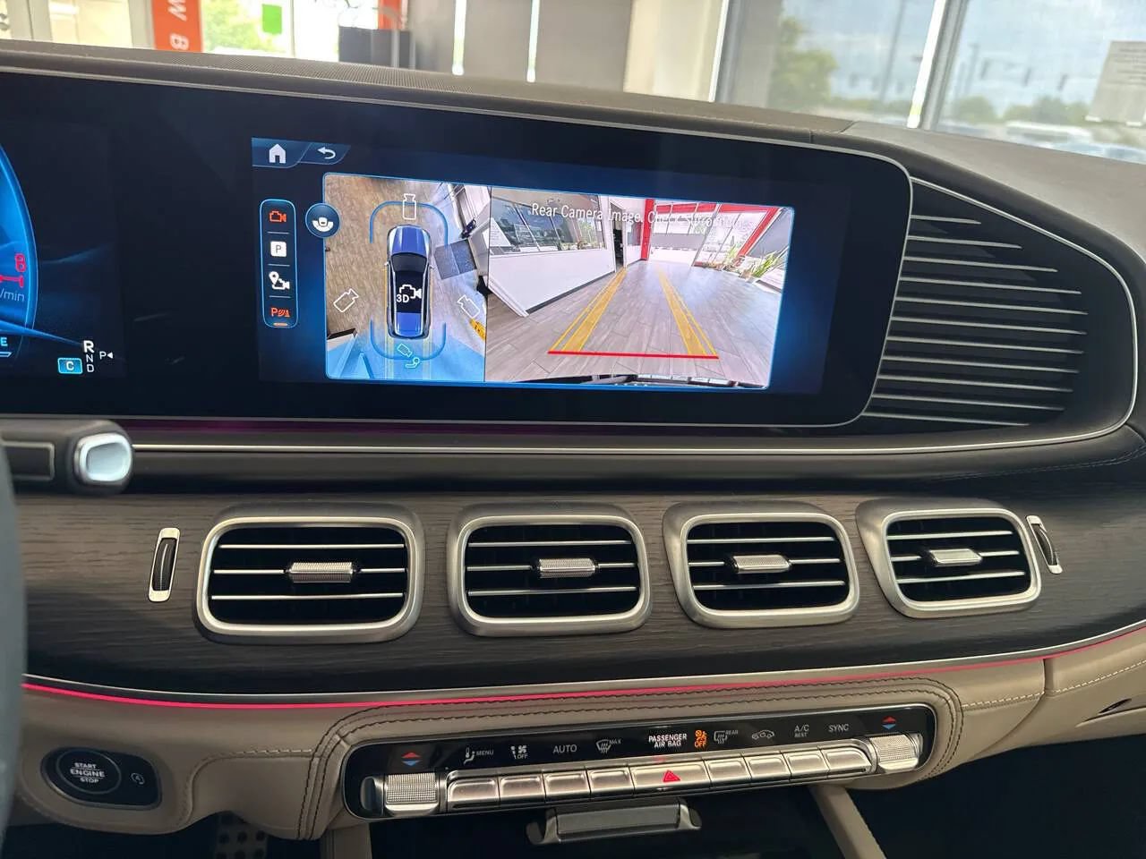 Used 2025 Mercedes-Benz GLS 63 AMG 4MATIC w/ Warmth & Comfort Package image 36