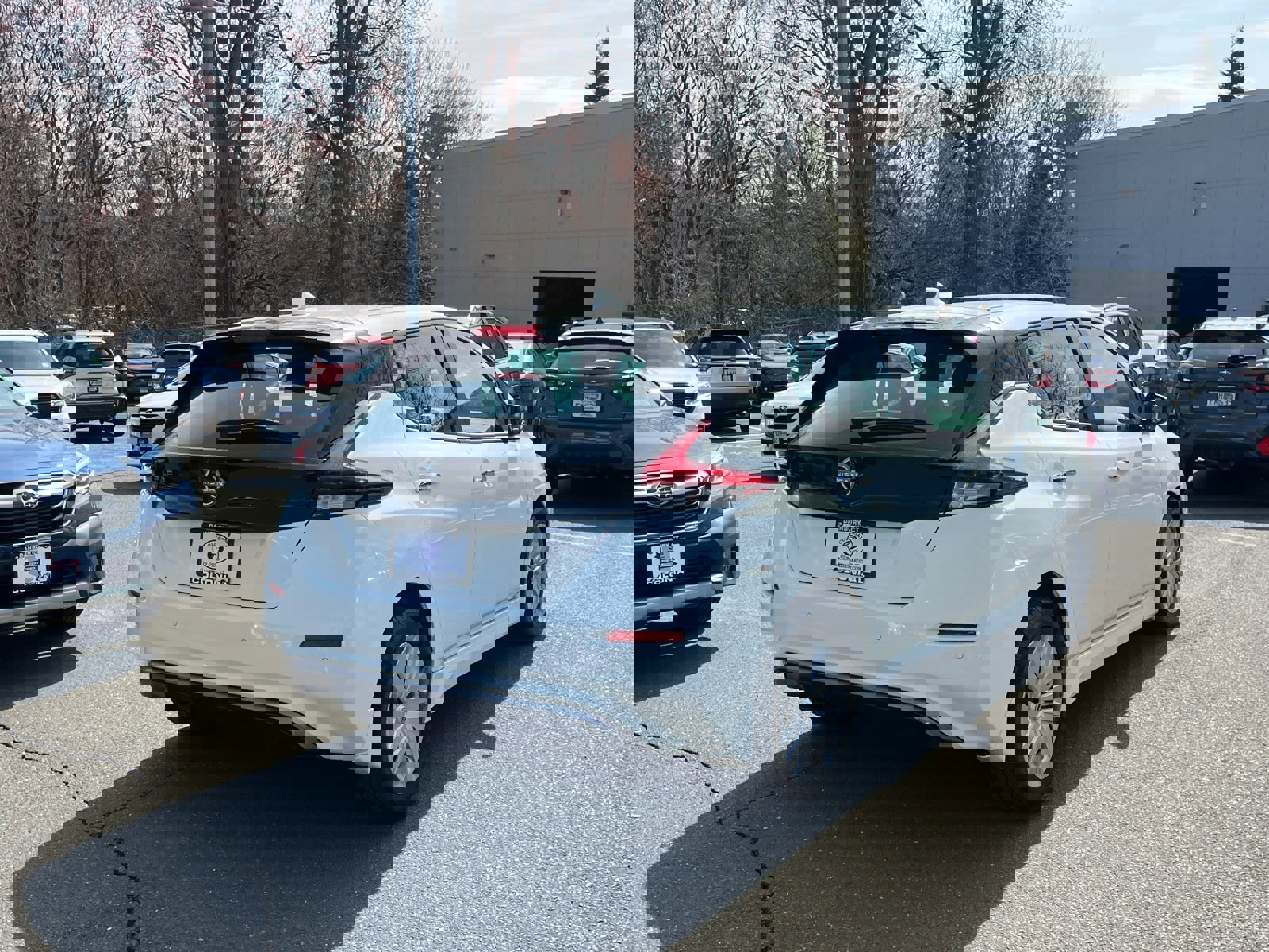 Used 2023 Nissan Leaf S FWD image 5