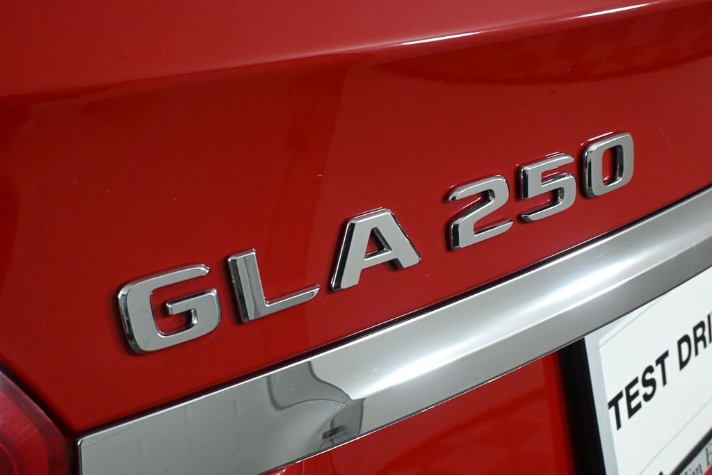 Used 2019 Mercedes-Benz GLA 250 4MATIC image 27