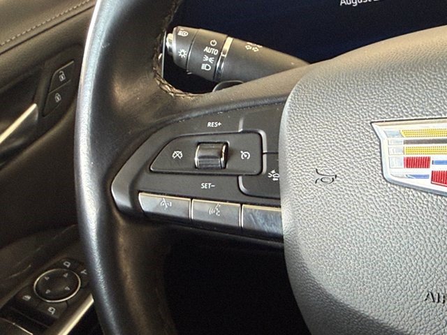 Certified 2025 Cadillac XT4 Premium Luxury AWD/4WD image 11