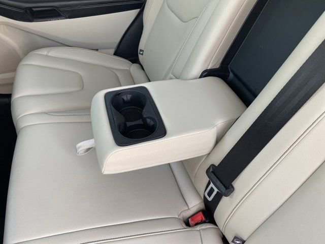 Used 2022 Ford Edge Titanium image 35