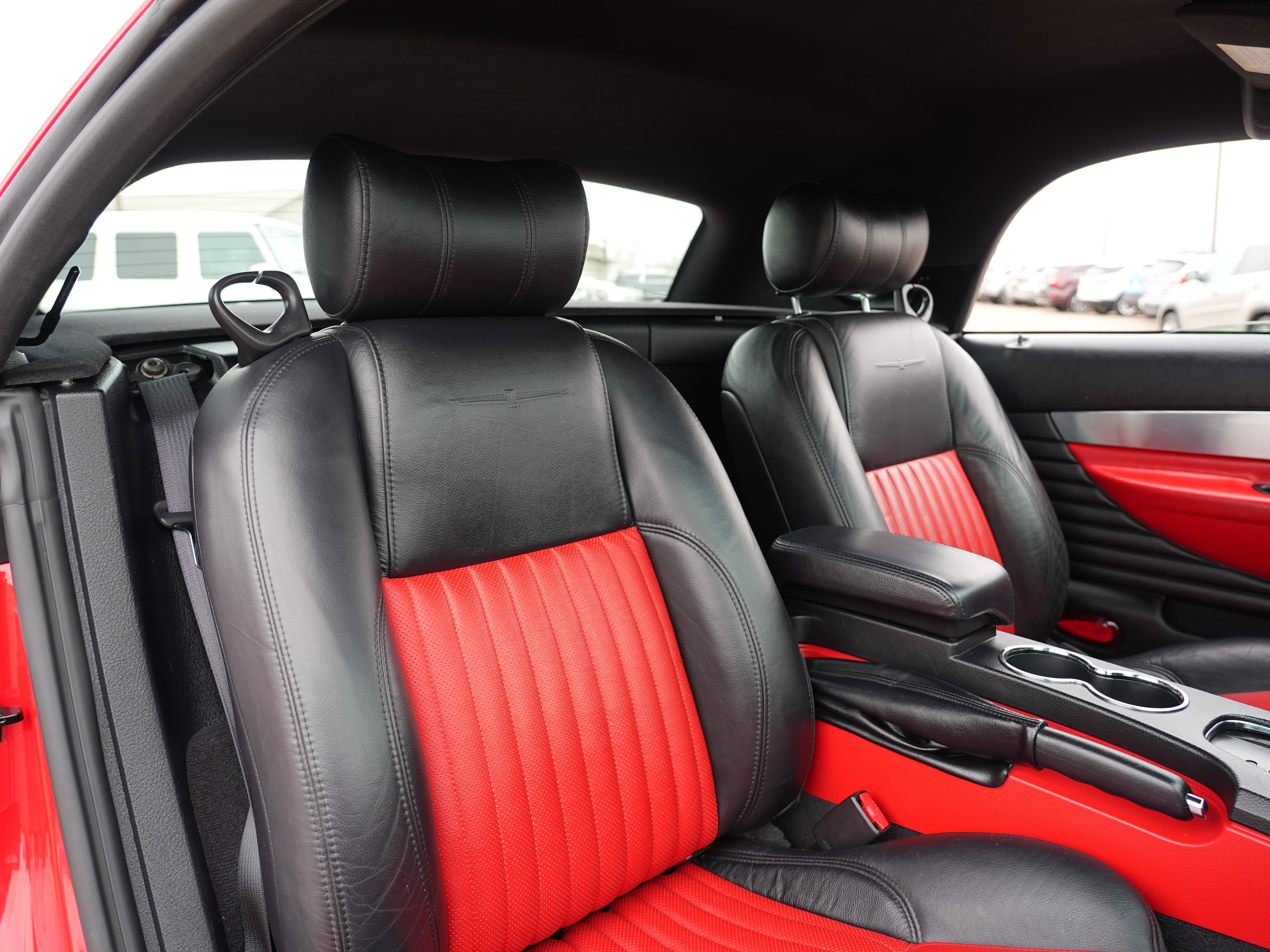 Used 2004 Ford Thunderbird Deluxe image 14