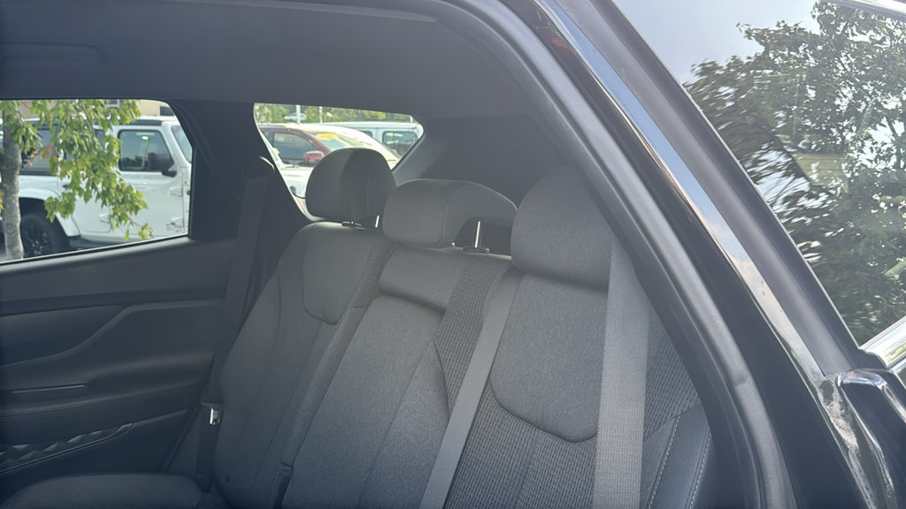 Used 2023 Hyundai Santa Fe SEL AWD/4WD image 25