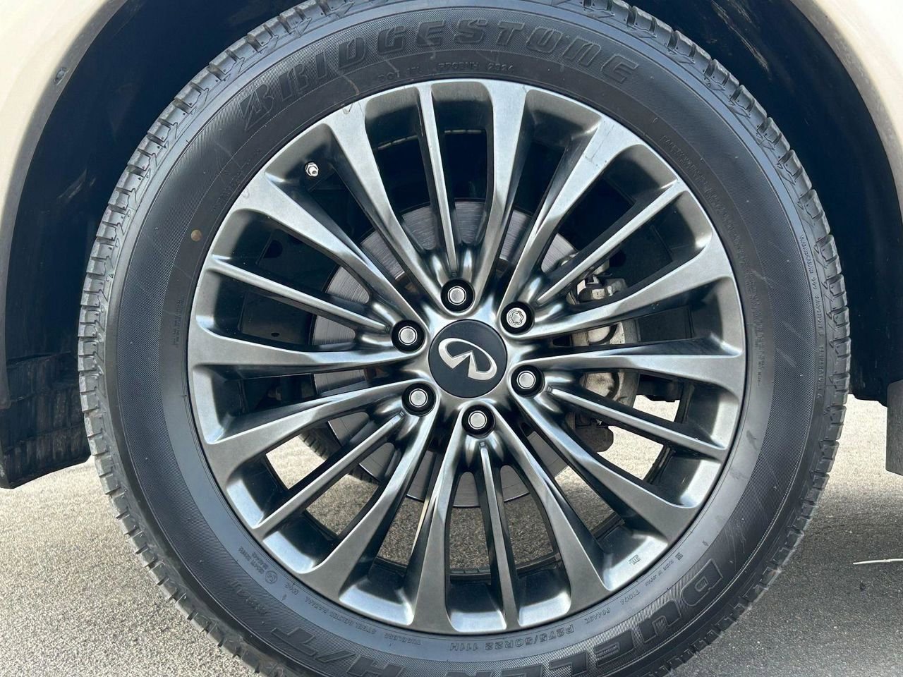 Used 2022 INFINITI QX80 Sensory w/ Cargo Package image 21