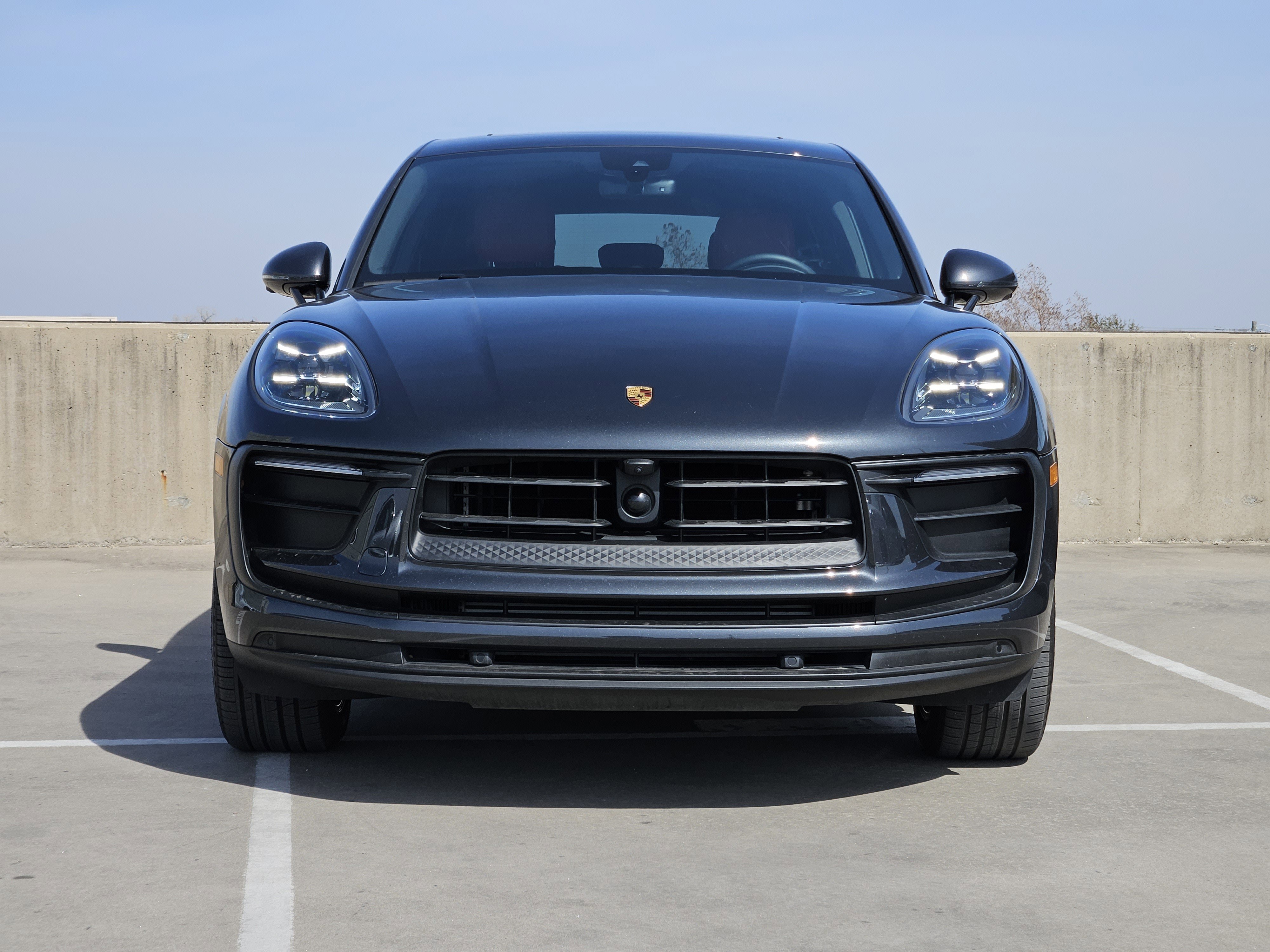 Used 2023 Porsche Macan Turbo image 11