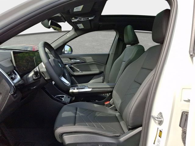 New 2026 BMW X2 xDrive28i w/ Convenience Package AWD/4WD image 11