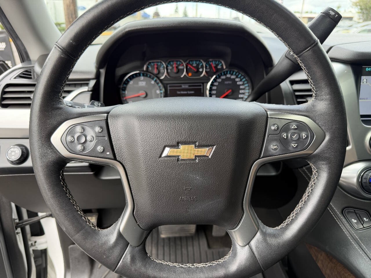 Used 2018 Chevrolet Tahoe LT w/ Luxury Package AWD/4WD image 34