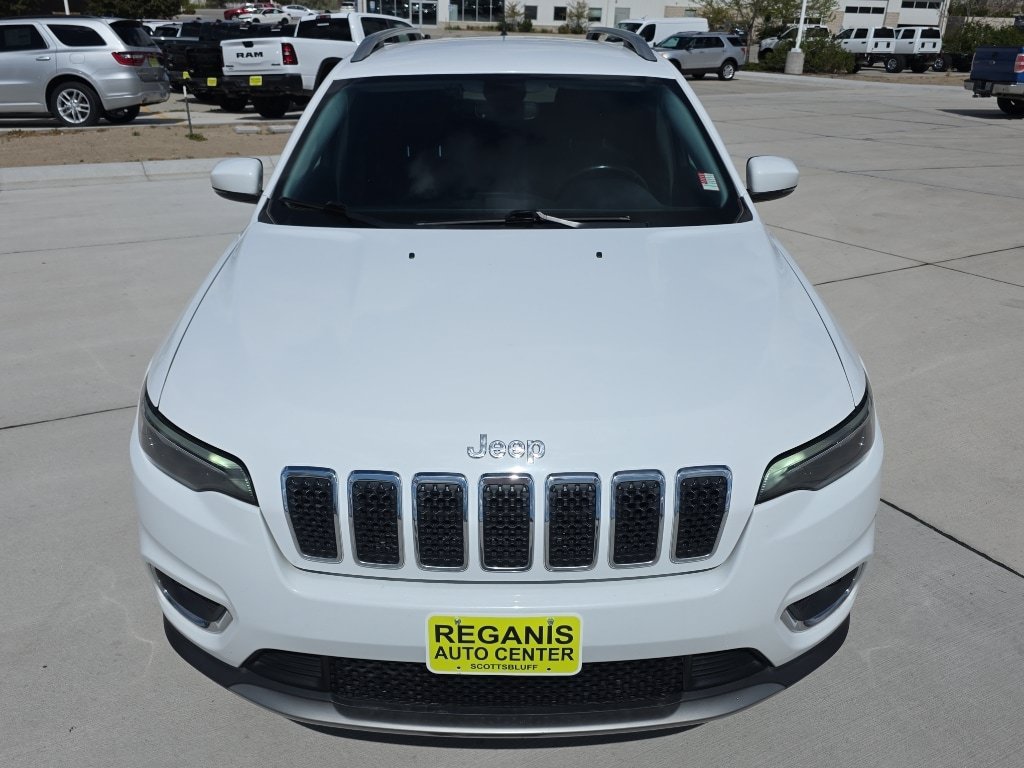 Used 2019 Jeep Cherokee Limited AWD/4WD image 2