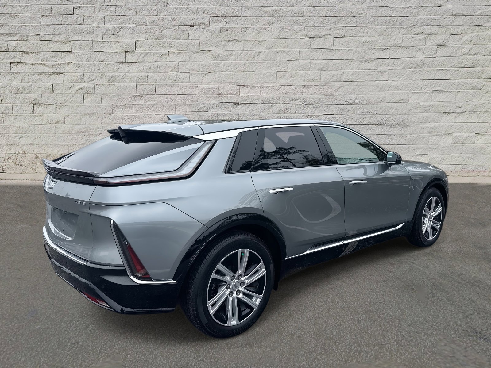 Certified 2024 Cadillac Lyriq Tech image 5