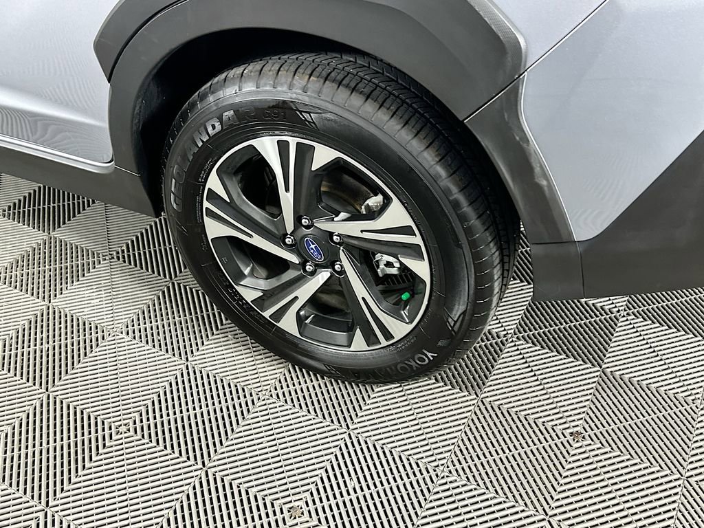 Certified 2025 Subaru Crosstrek 2.0i Premium AWD/4WD image 38