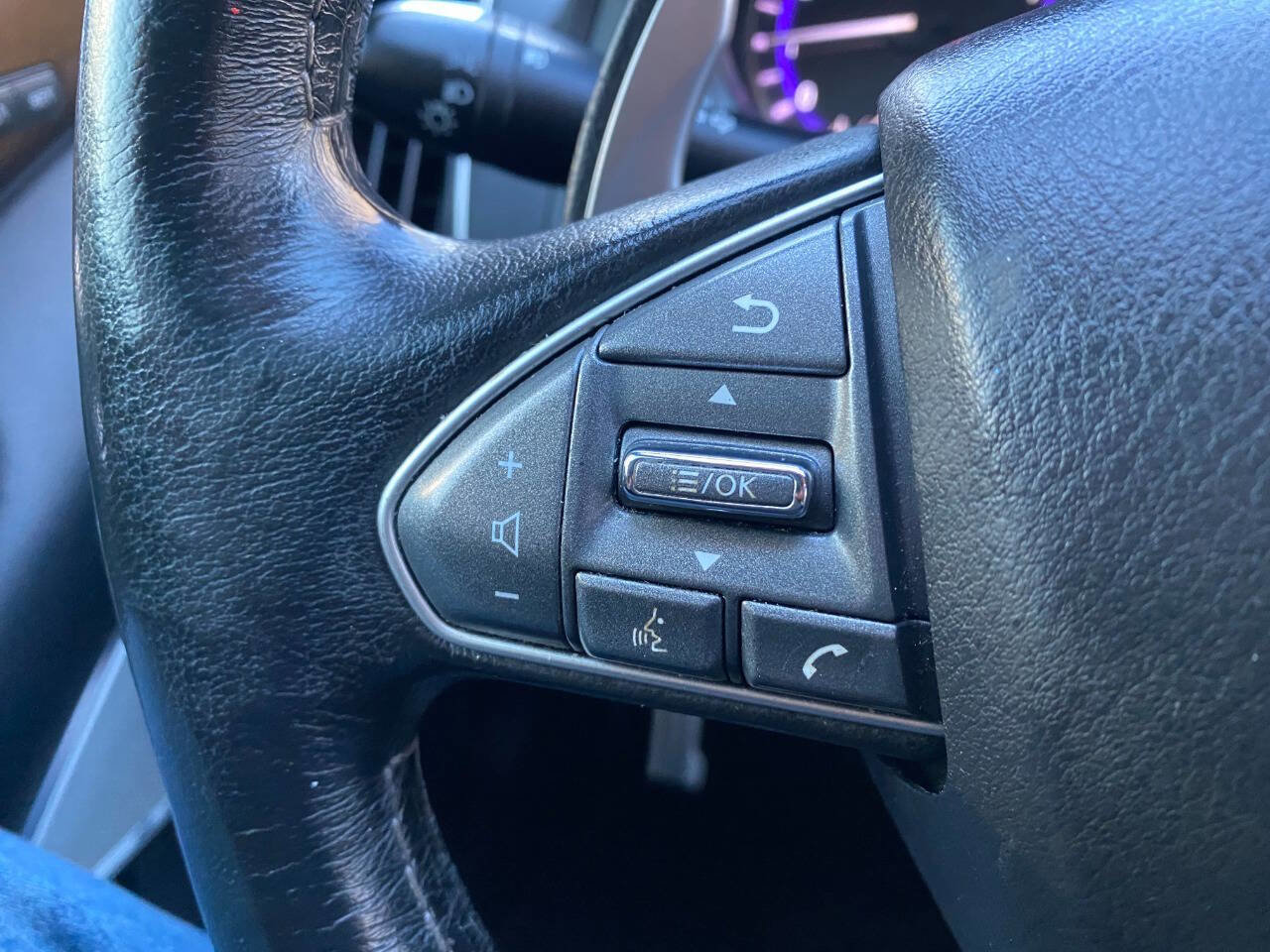 Used 2017 INFINITI Q50 Sport image 27