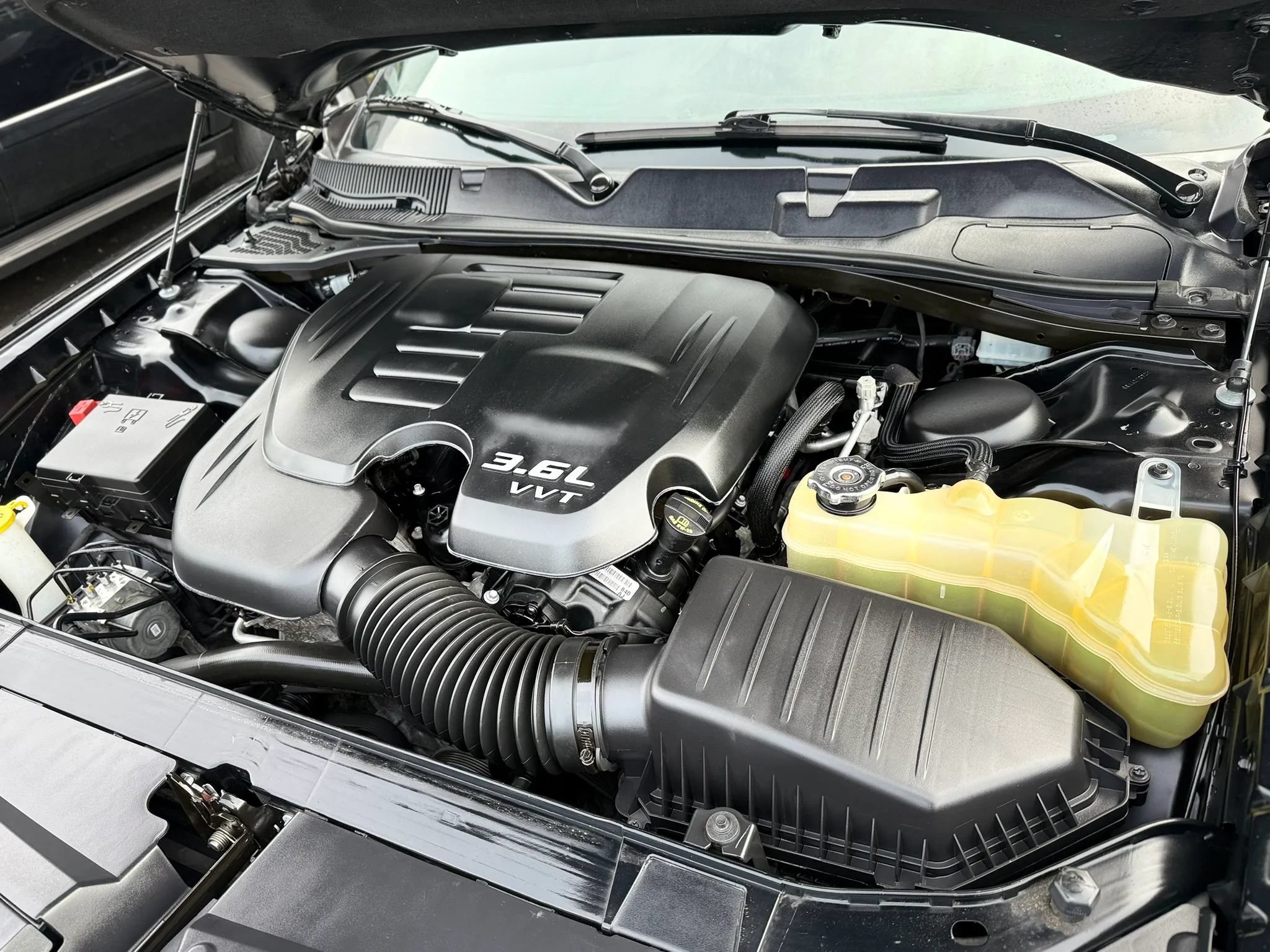 Used 2022 Dodge Challenger GT AWD/4WD image 28